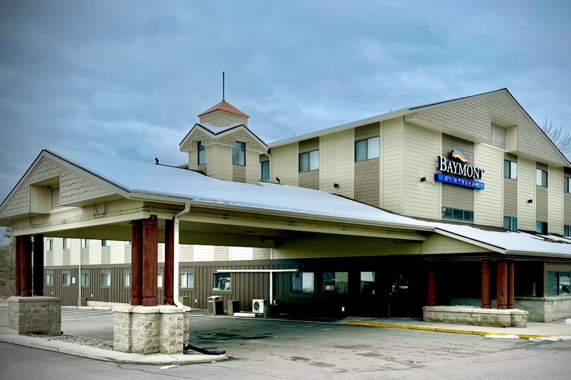 Baymont By Wyndham Missoula Villa Exterior photo